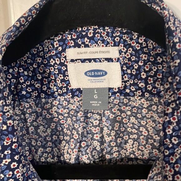 Old Navy button down shirt - Picture 2 of 3